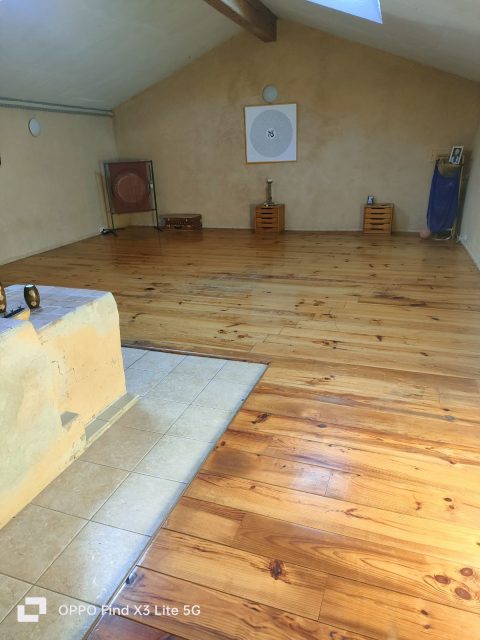 1158750976 1